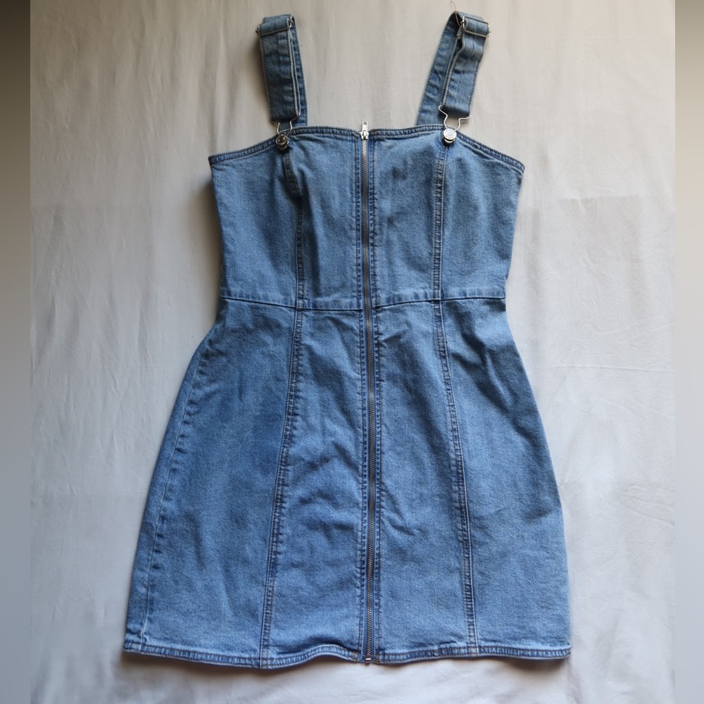 Denim hour glass zip up dress